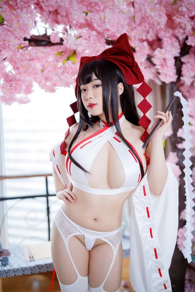 胡桃猫Kurumineko – NO.024 欲望神社巫